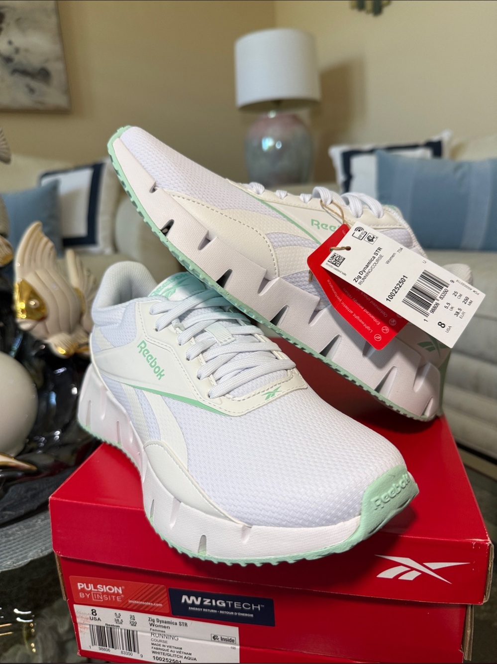 Reebok Women's White & Mint Pulsion Zig Tech Athletic Sneakers